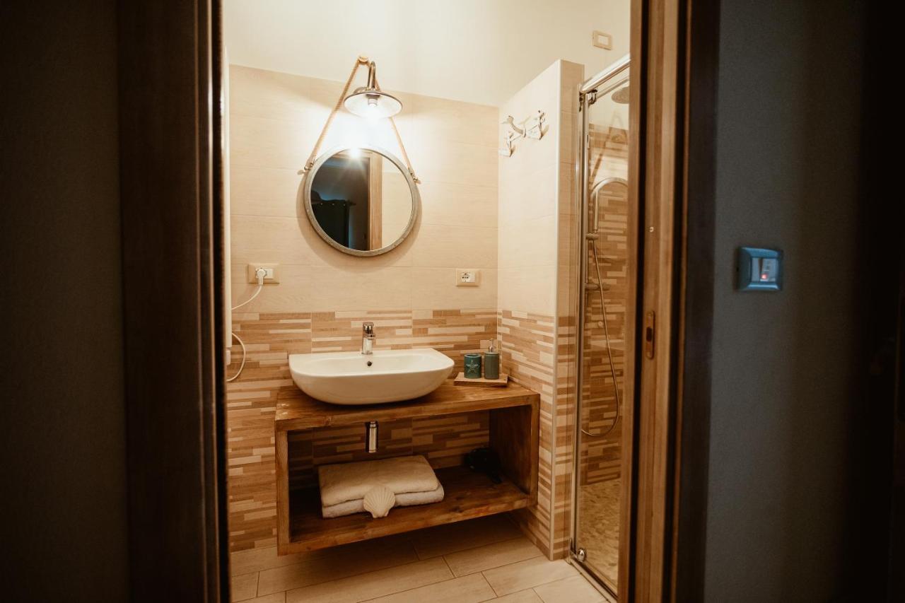 B&B Il Mare In Una Stanza オルトーナ エクステリア 写真
